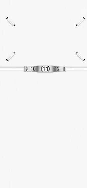 Minimalistischer weißer Hintergrund mit dem Maison Margiela Zahlenlogo (11 eingekreist) und den vier typischen weißen Stichen.