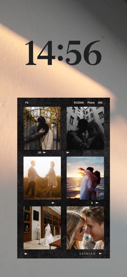 Modèle de fond d'écran statique personnalisable avec une pellicule photo vintage et des emplacements pour photos de couple.